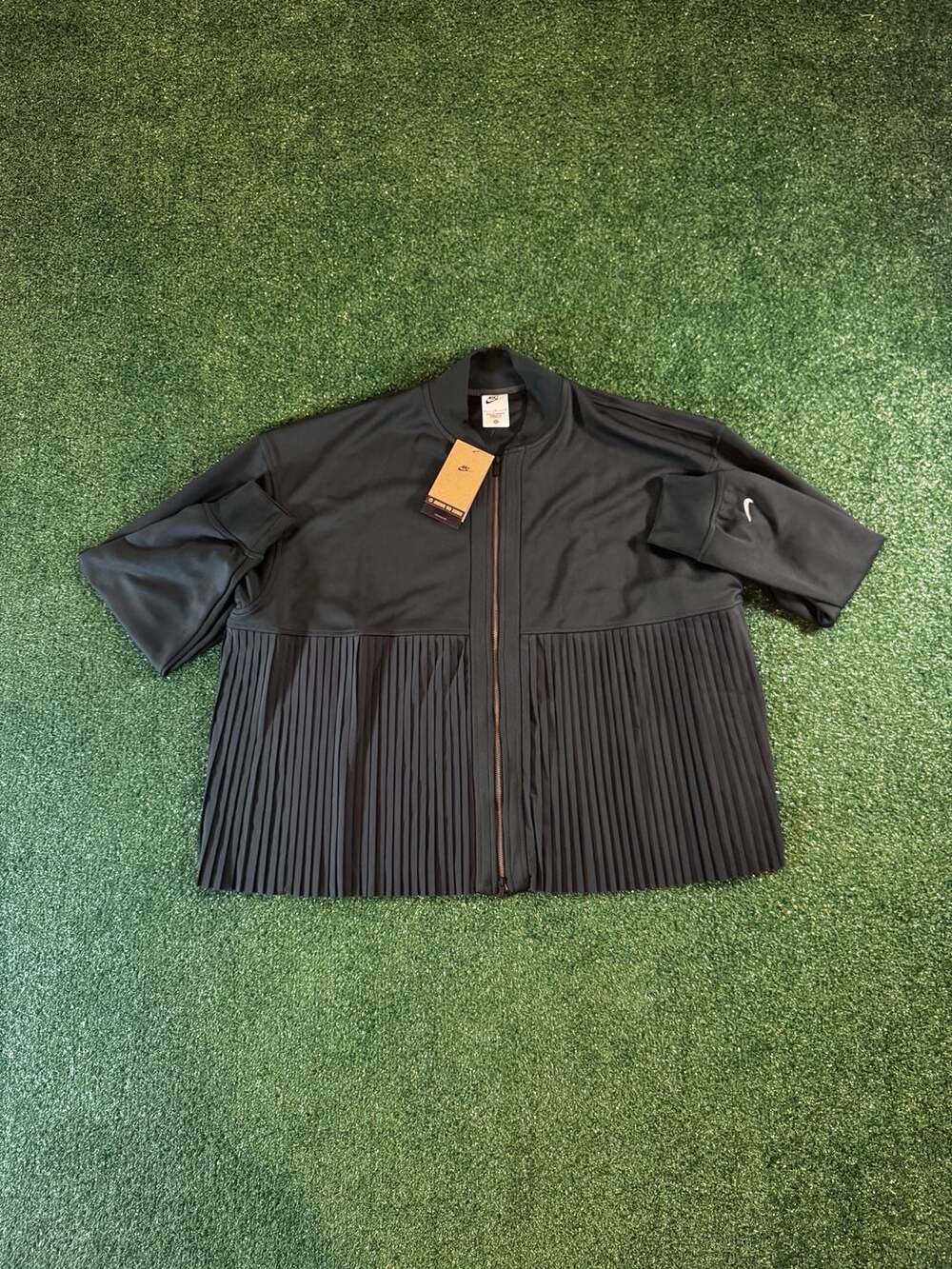 Nike Sportswear Women's Pleated Jacket Size L Dark Green